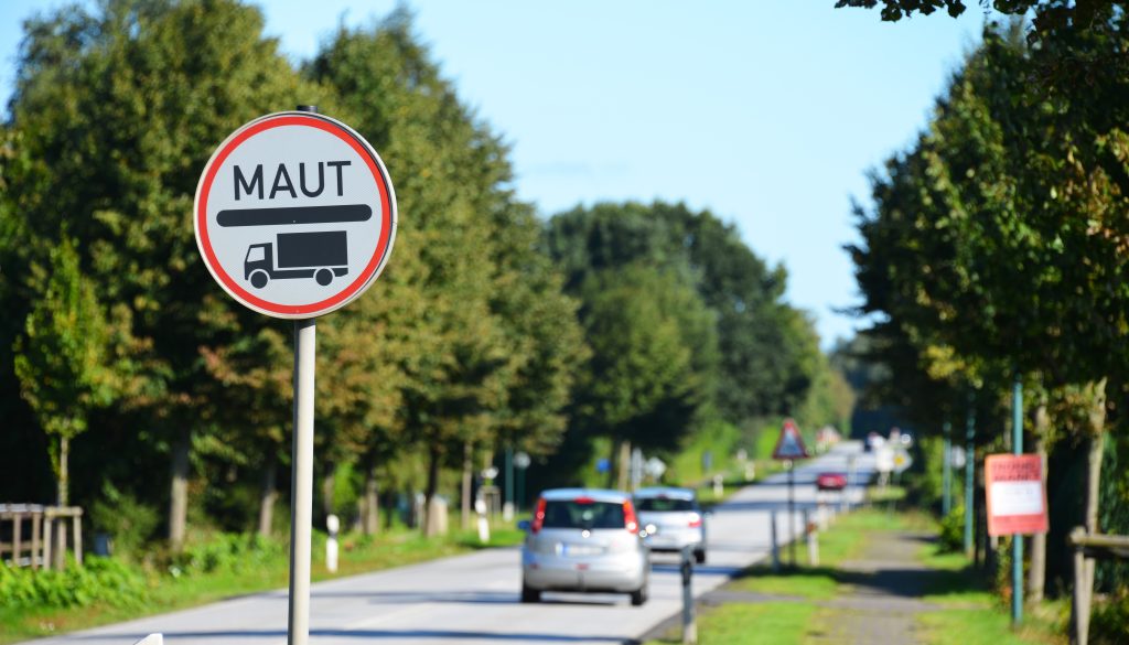 Lkw-Maut Schild